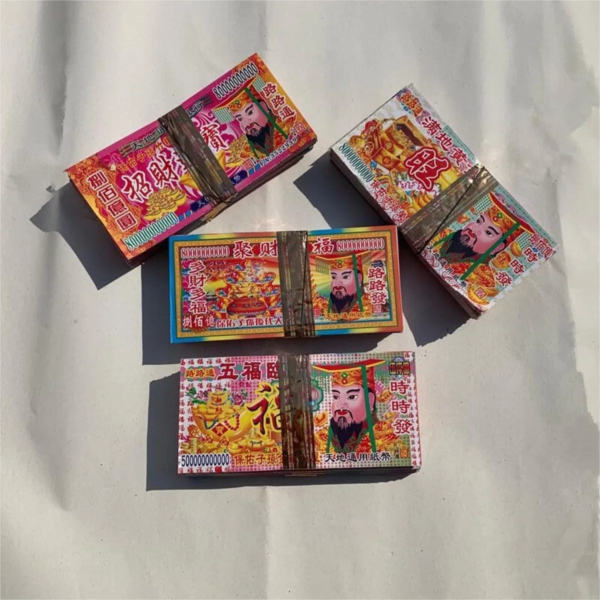 Pieniądze Przodka Papierowe Pieniądze Przodków Joss, Łatwe Do Spalenia, Materiały Ofiarne Artykuły Pogrzebowe(50 bundles)